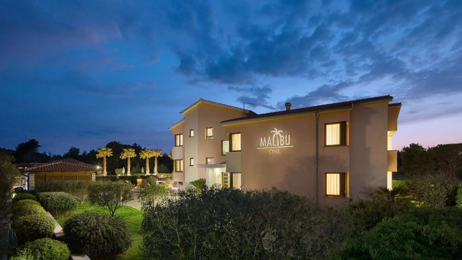 Malibu One Villa Vir